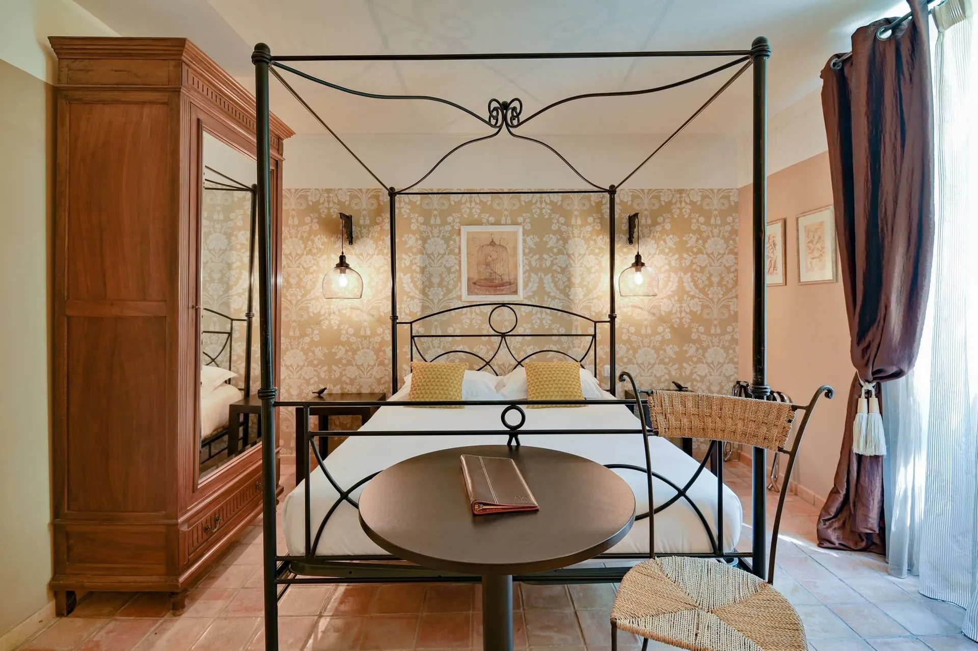 Chambre Classique en Provence à la Villa Augusta Chambre Classique en Provence à la Villa Augusta